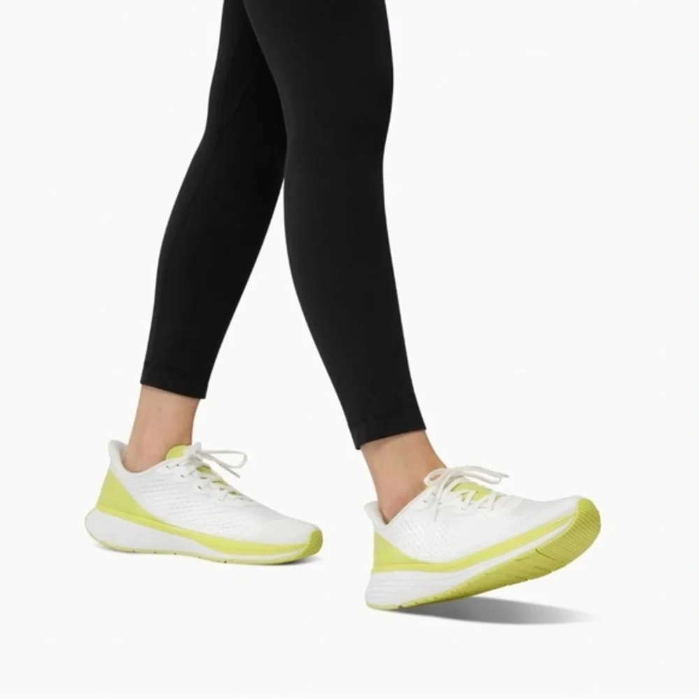 Lane Eight Relay Trainer running shoe training sneakers‎ color keylime size 9